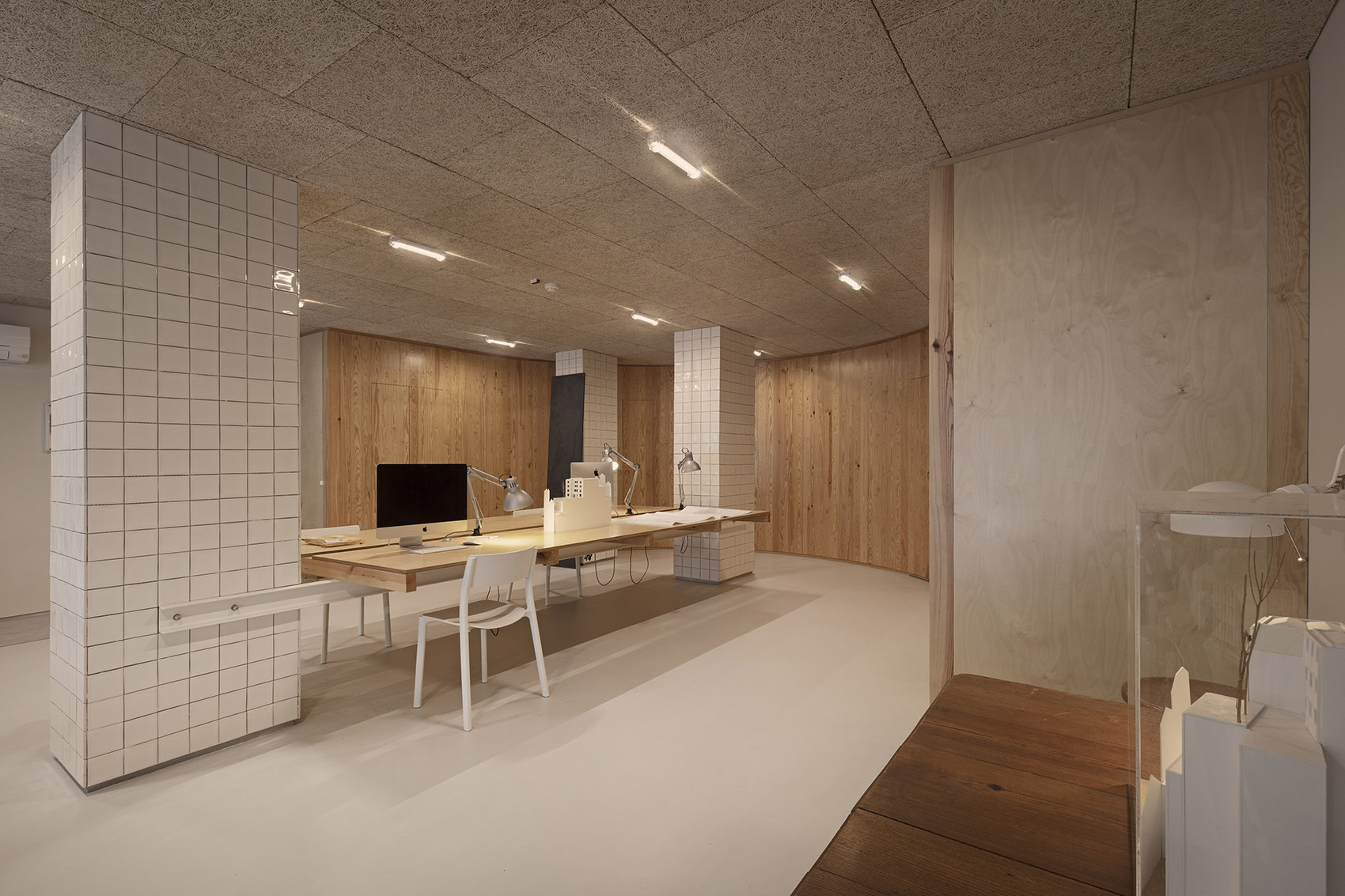 D A Studio by Domitianus Arquitetura