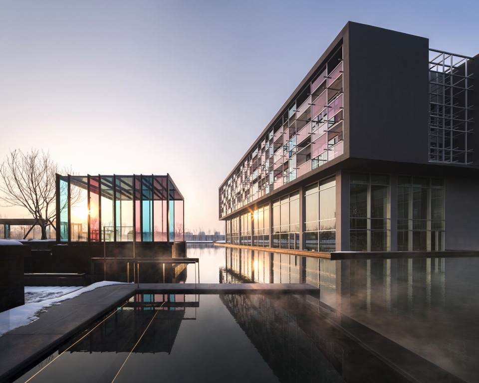 mist hot spring hotel china by department of architecture