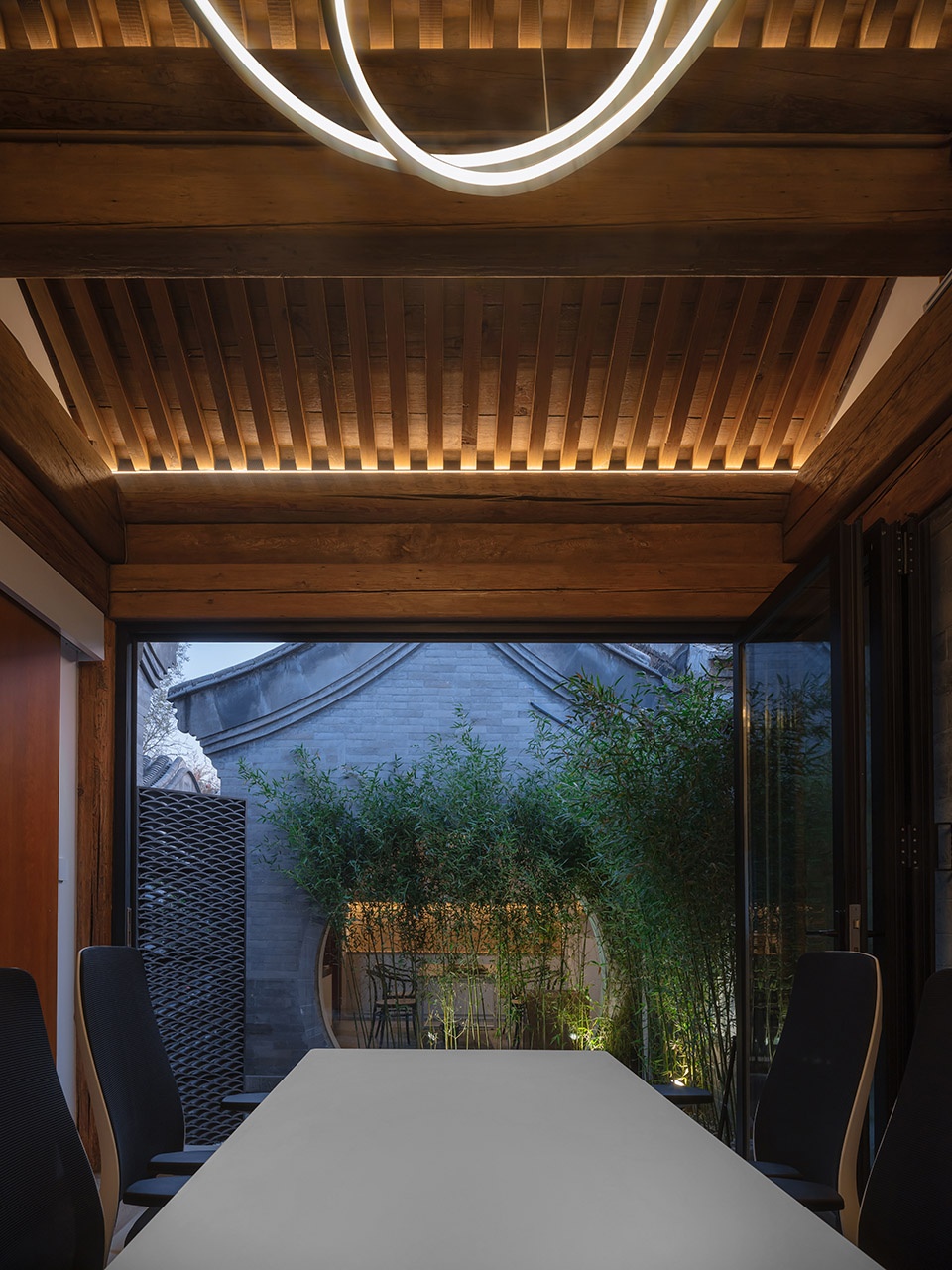 33 Courtyard China by Zizai Design