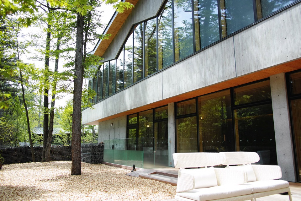 Regina Resort Kyukaruizawa by TODA FUKEI