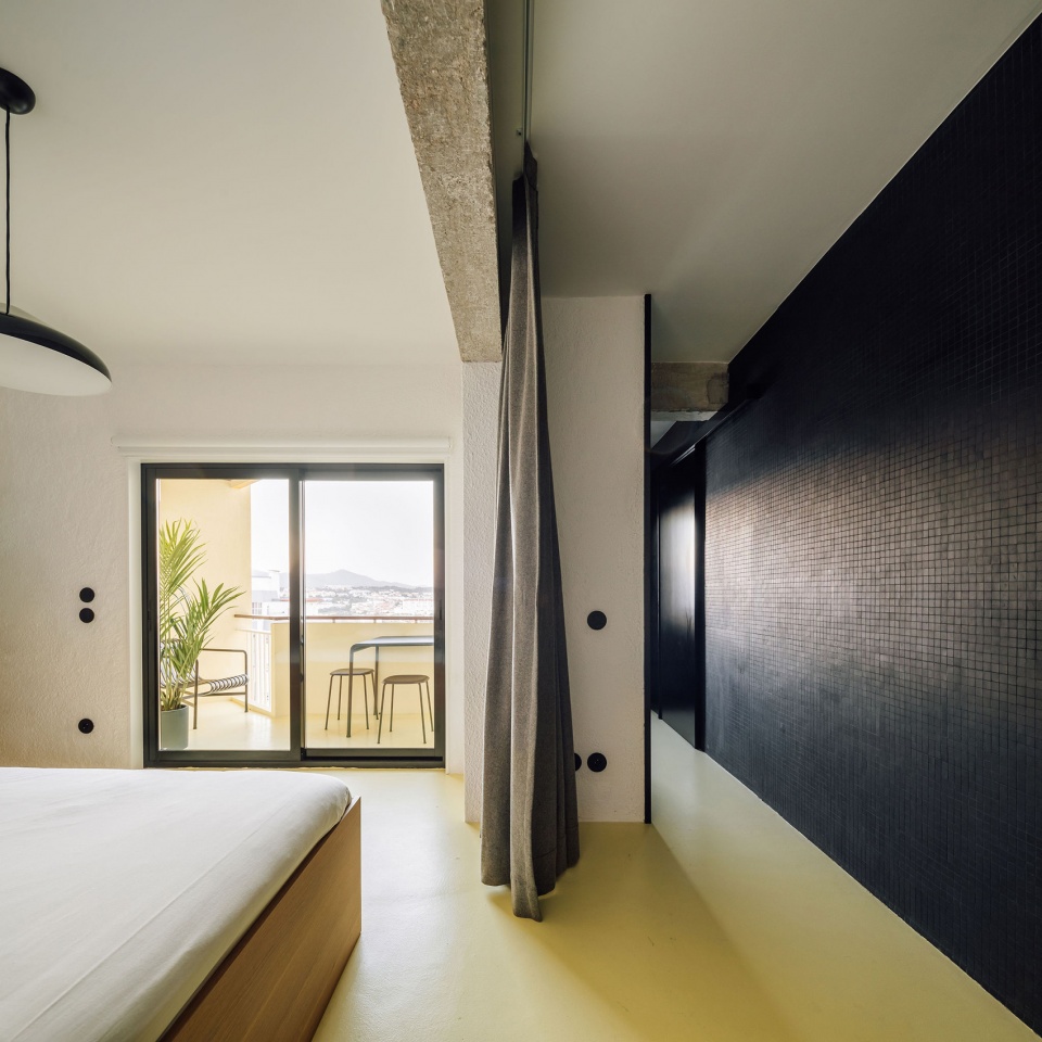 equador 804 by dc ad