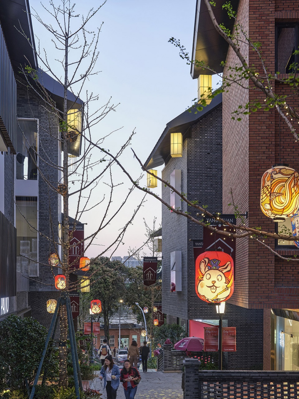 Yantai Mountain Commercial Streetscape Design by Fun Connection