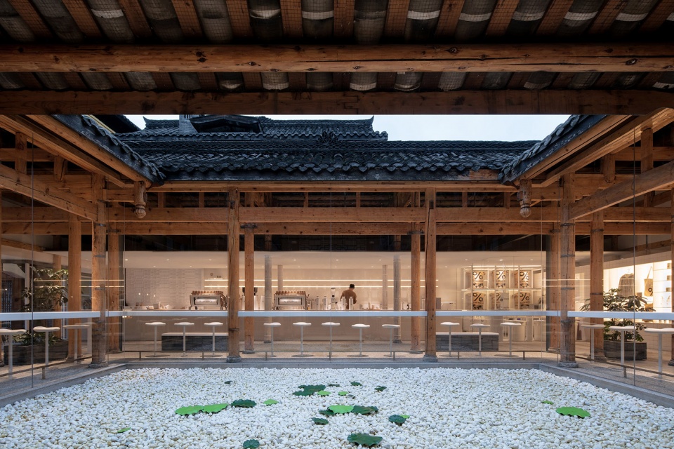 arabica wide narrow alley in chengdu china by blue architecture studio