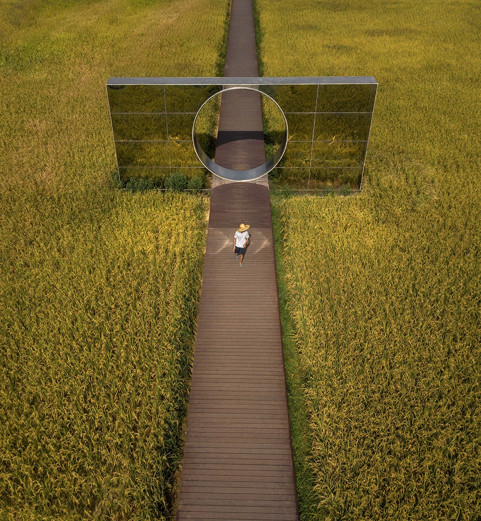 gooood archive paths deep into landscape
