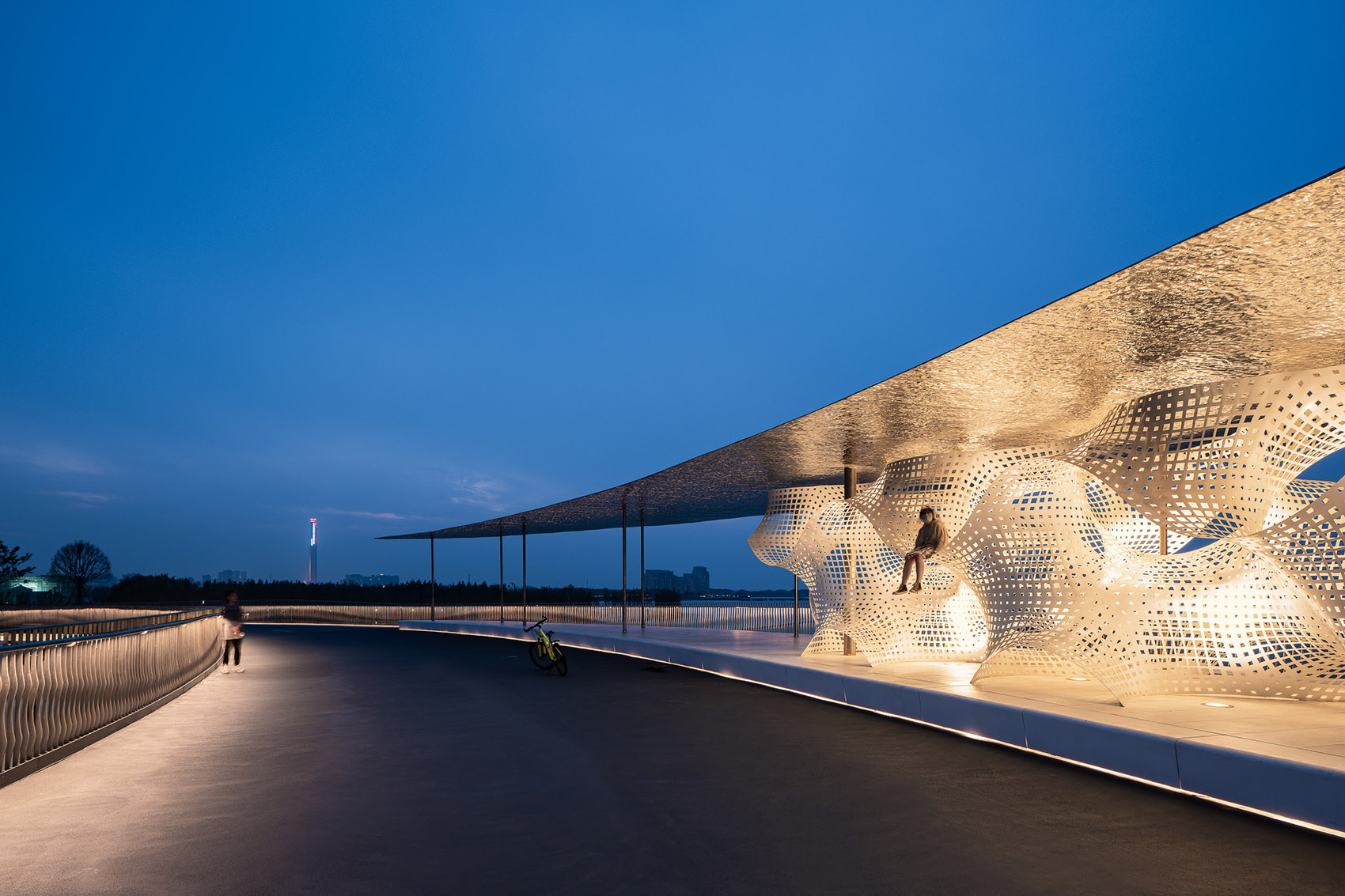 when stars lighting up 2022 romantic places in cities around world