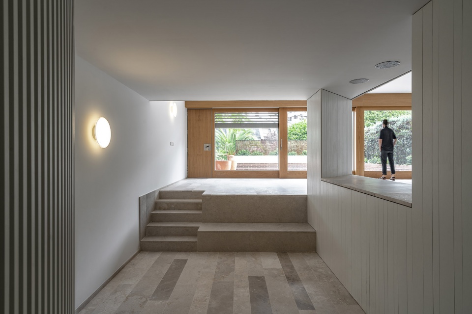 house ochenta y seis centimetros spain by pachon paredes