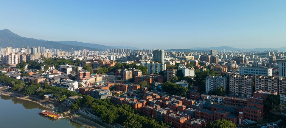 Yantai Mountain Commercial Streetscape Design by Fun Connection