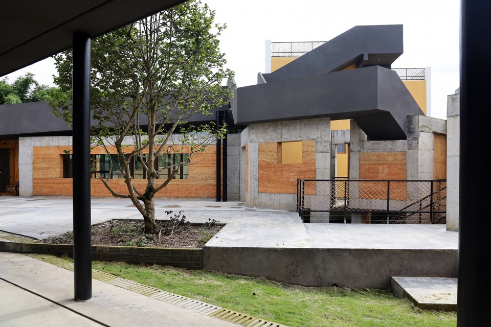 Mingting Rural Education School livil Architects