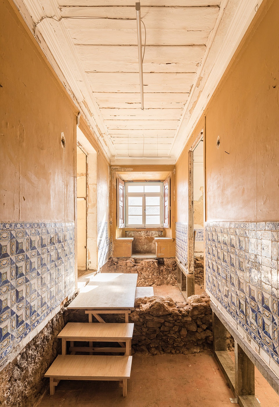 Marques de Abrantes Palace by ateliermob trabalhar com os 99