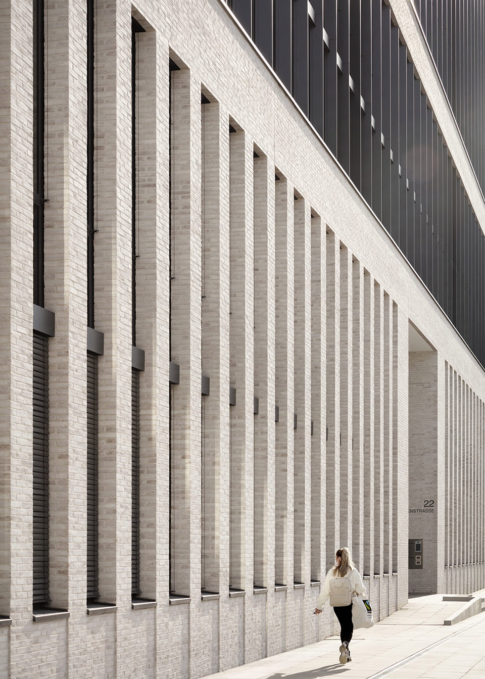 Company campus in Hamburg by gmp