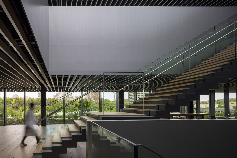 zenyaku kogyo rd center by nikken sekkei ltd