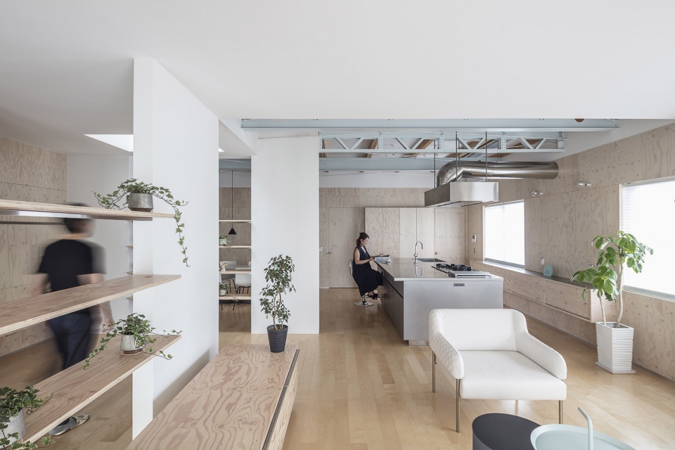 House in Honjo by Jorge Almazan Architects