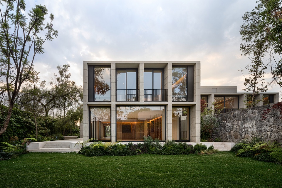 agua pedregal 210 by hemaa