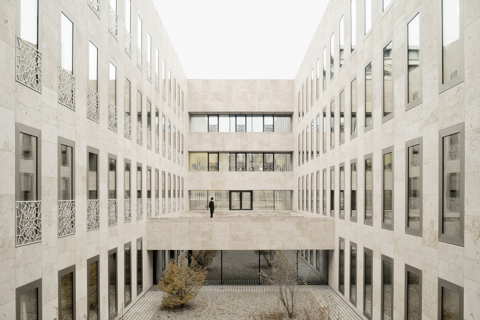 Geo and Environmental Centre by KAAN Architecten