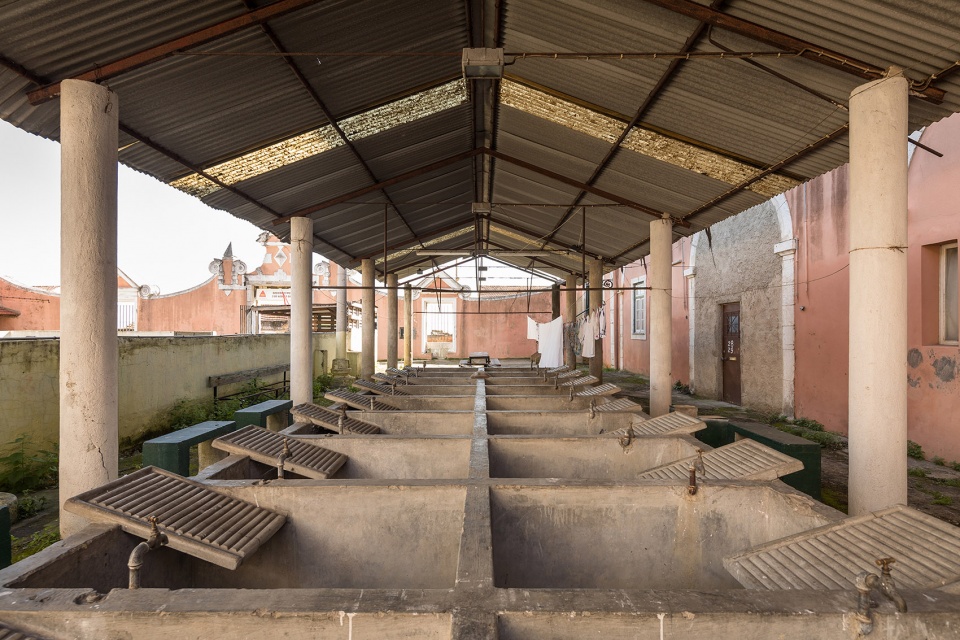 Marques de Abrantes Palace by ateliermob trabalhar com os 99
