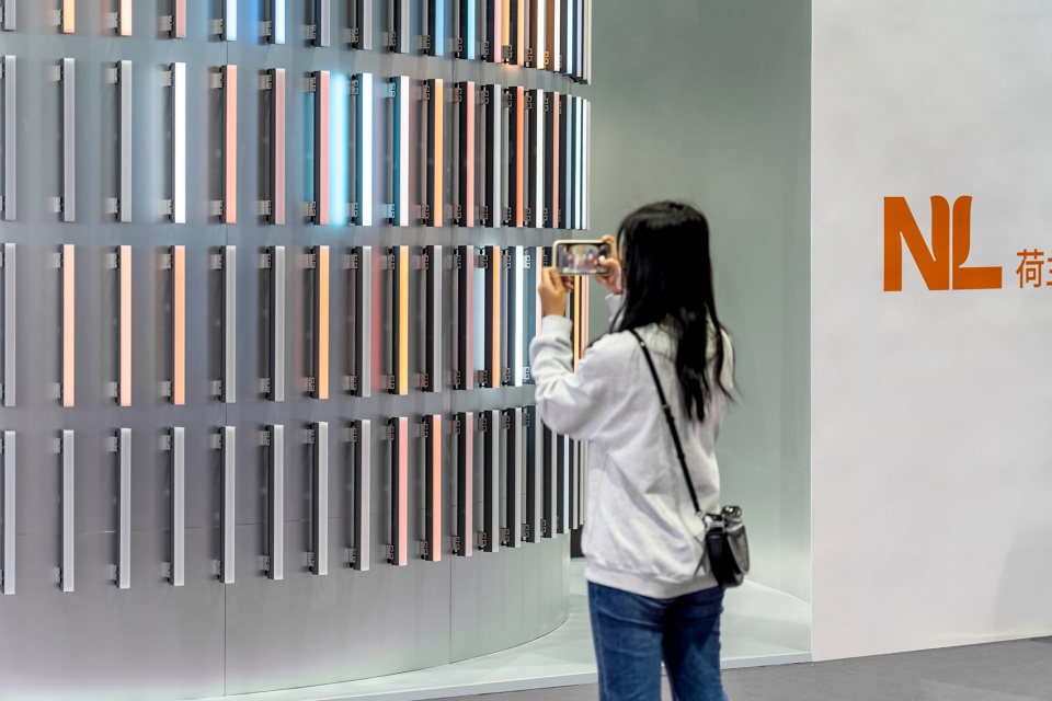 Paperless Pavilion China by Superimpose