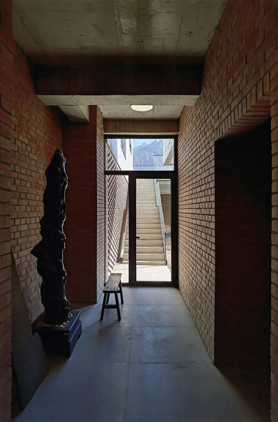 mountainside courtyard house china by iway architects and associates