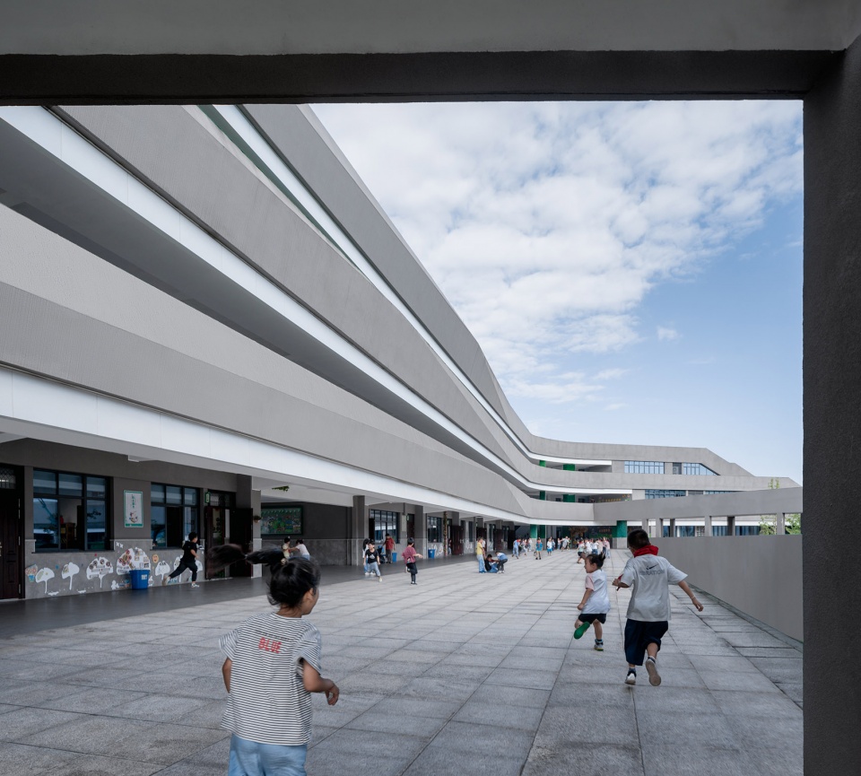 Southwest Elementary School China by MINAX Architects