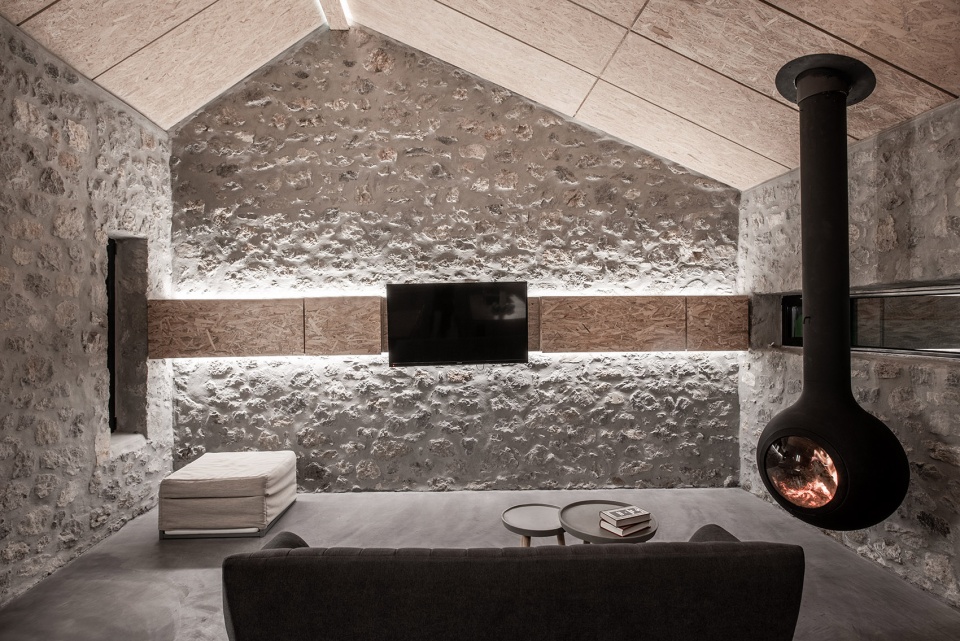 Peloponnese Rural House by Architectural Studio Ivana Lukovic