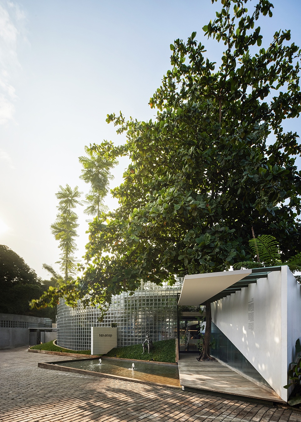 tanatap ring garden by radar