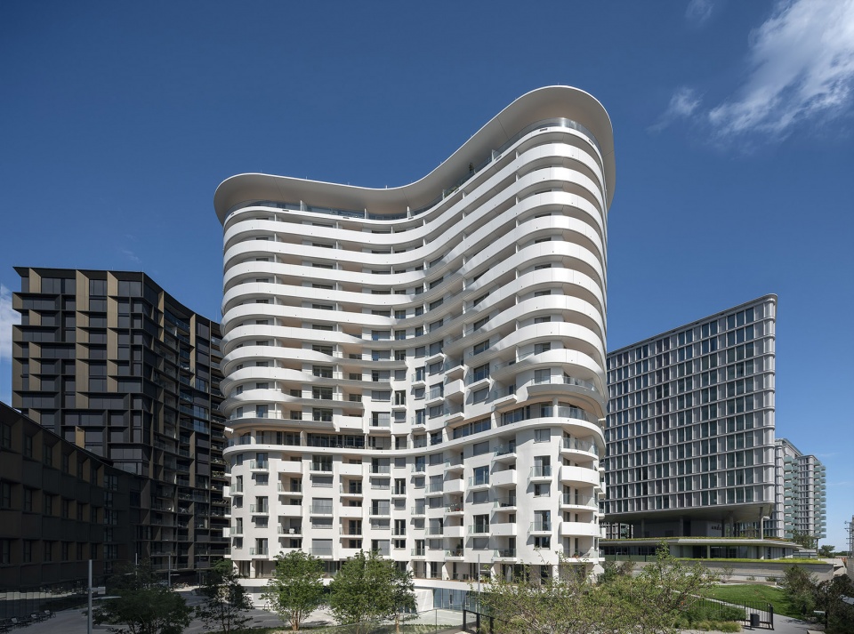 BelView Tower Coophimmelblau