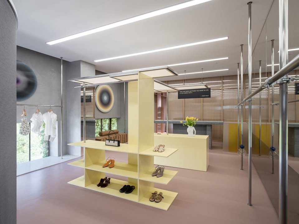 ouiWE Atelier Anonymous