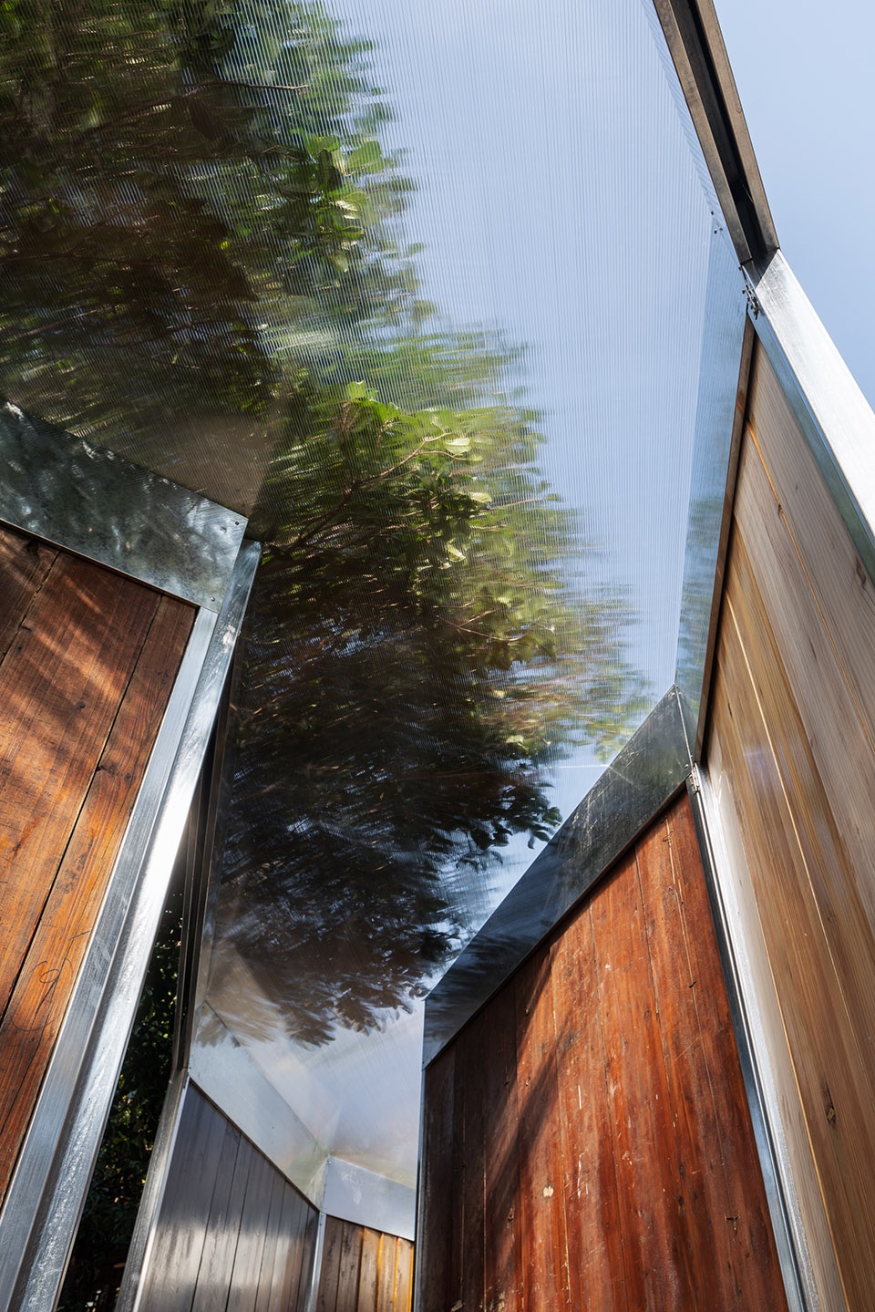 ephemeral gallery china by howhy architects