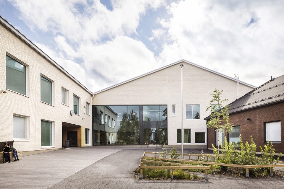 hankasalmi school centre finland by parviainen architects