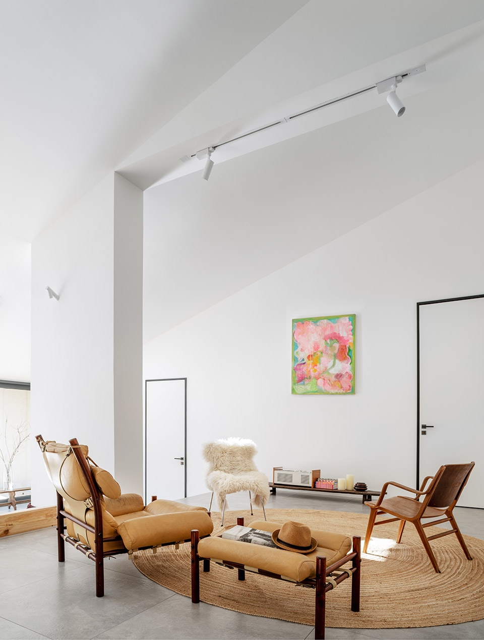 the roof house beijing by guo ban er