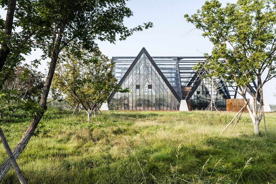 Hengshui Botanical Garden Greenhouse Exhibition Hall Interval Architects
