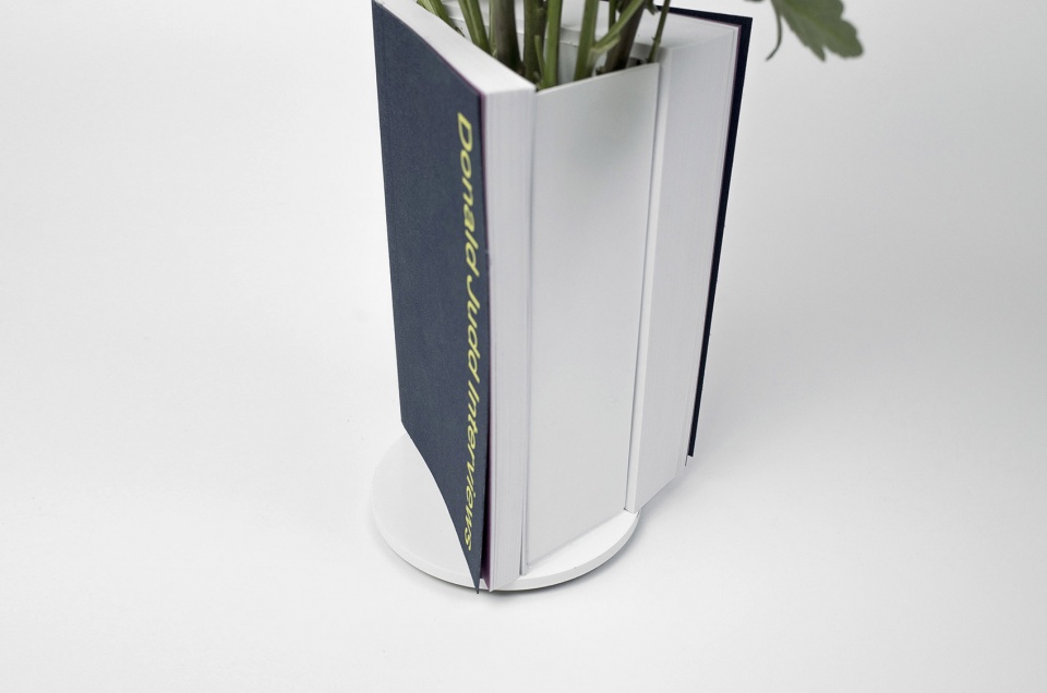 vase series by chen shujie studio