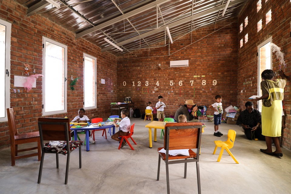 diebedo francis kere receives the 2022 pritzker architecture prize