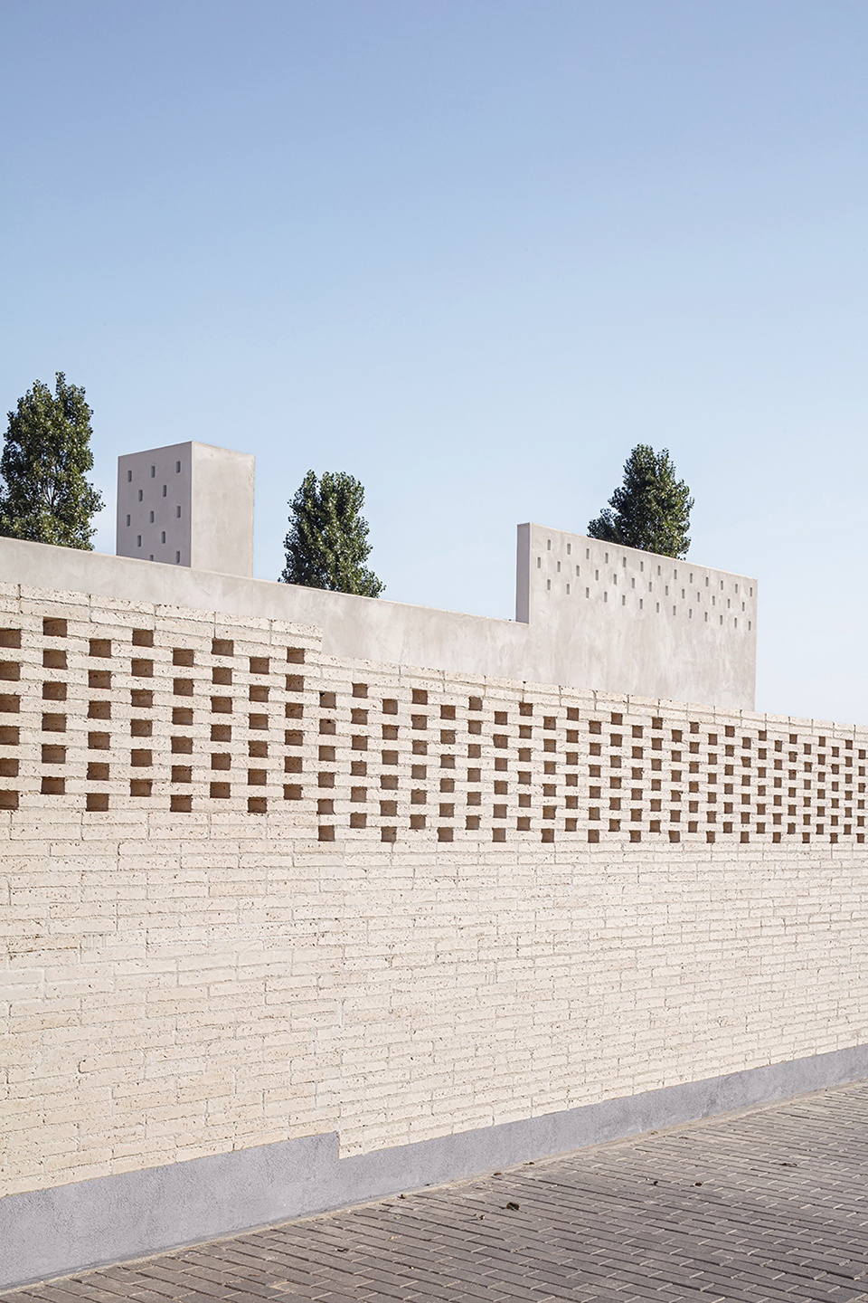 patio house in salou by nua arquitectures