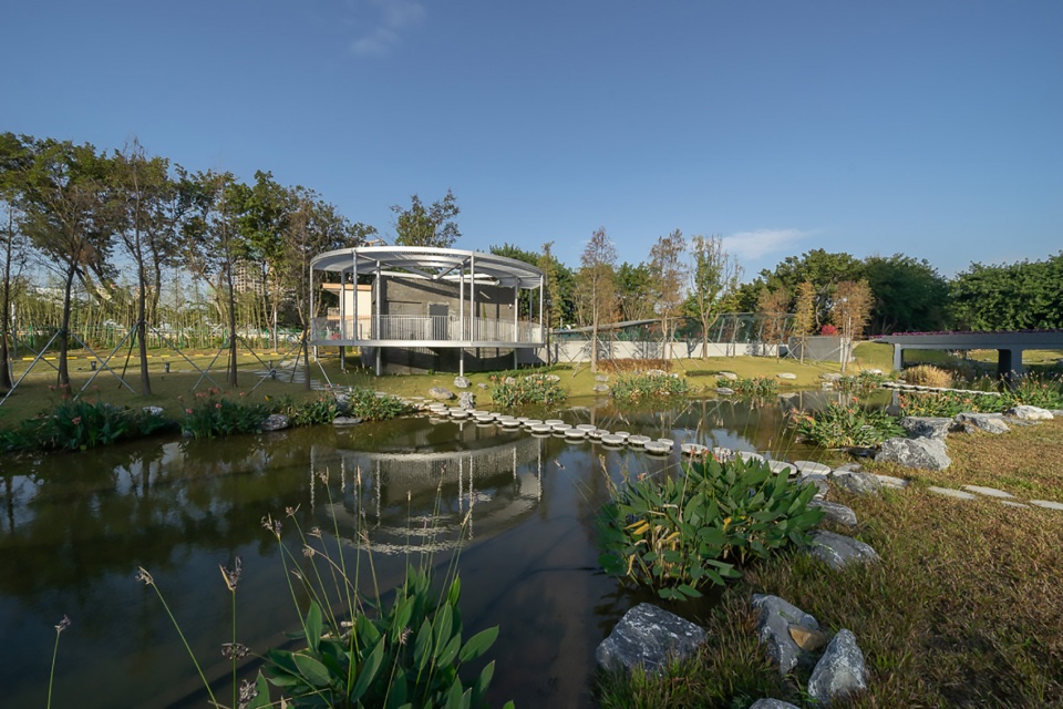 Landscape Design for Shenzhen Lotus Water Culture Base and Ground Level of Honghu Park Water Purification Plant China by NODE