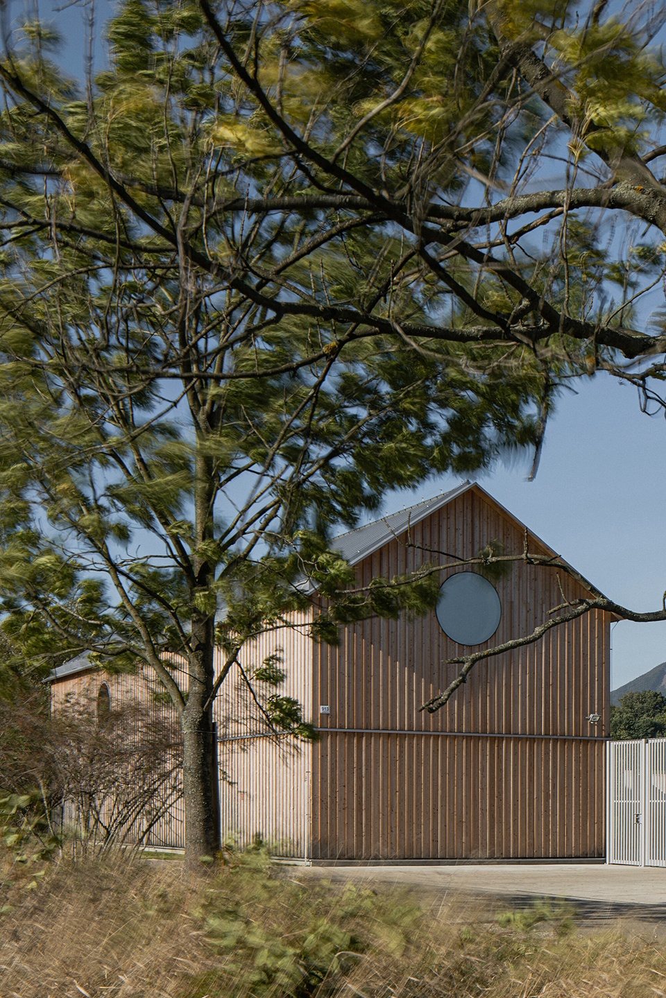 three houses and a yard under lysa hora by papousek silhan architects