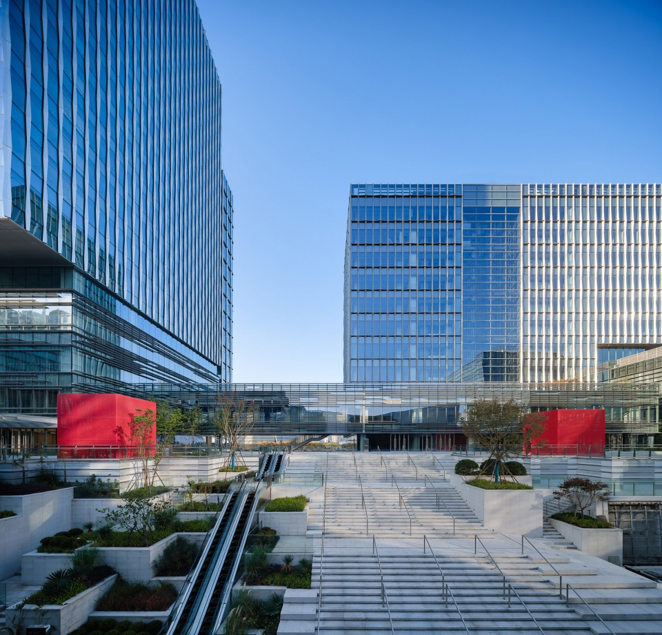Shanghai Mangoohub China by Benoy