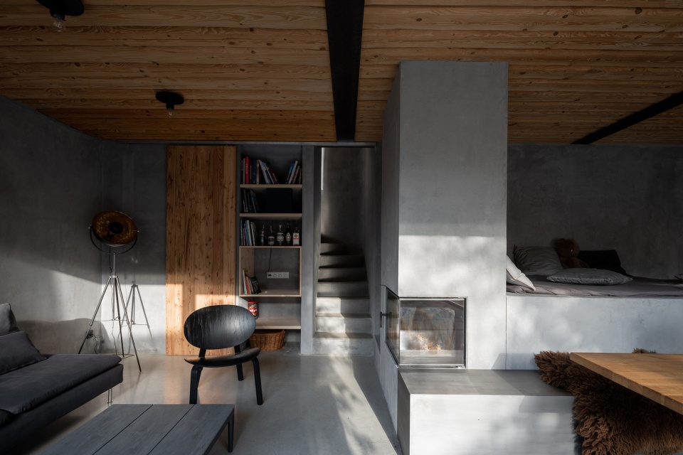 weekend house in bukovany by senaa architekti