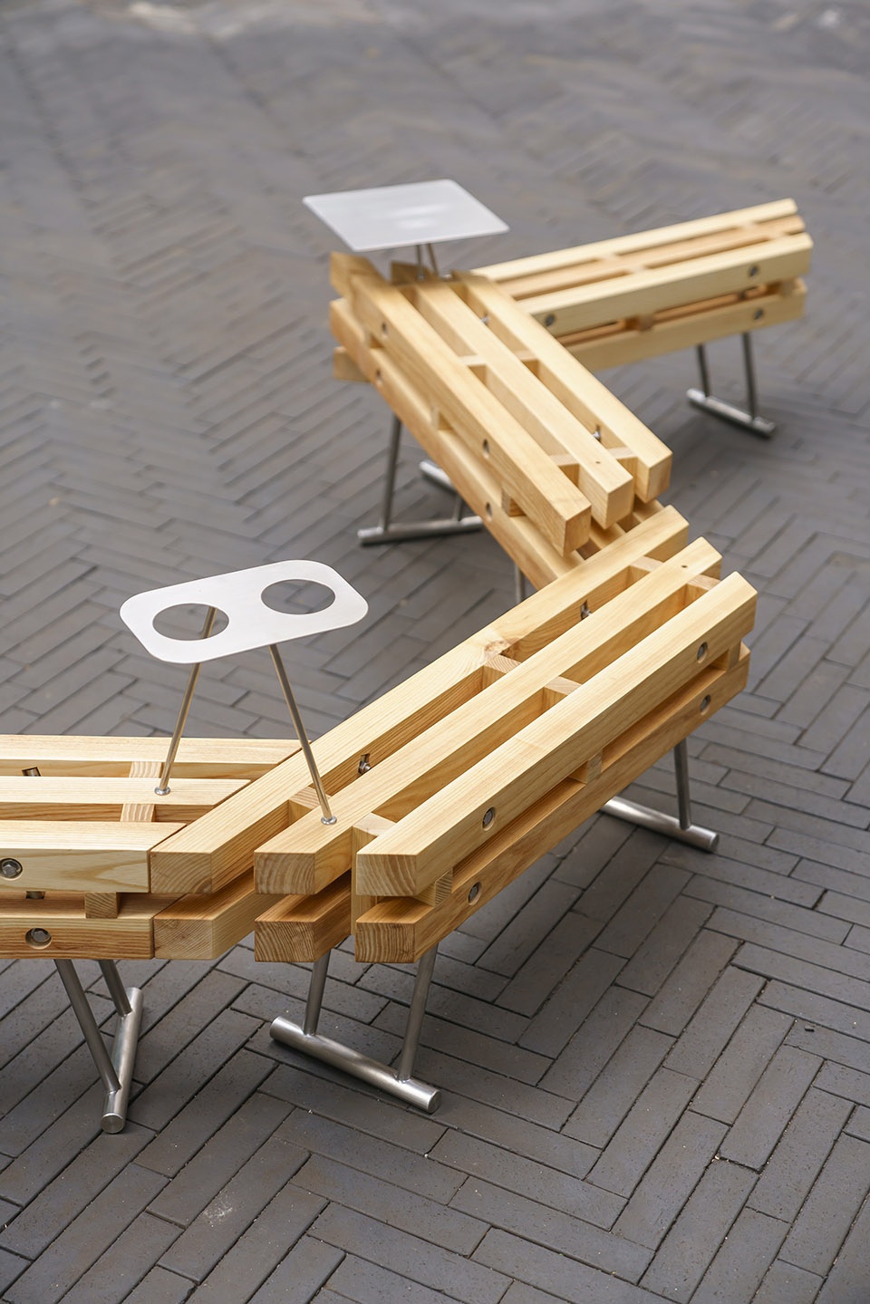 BRANCHING BENCHES by Napp Studio Architects