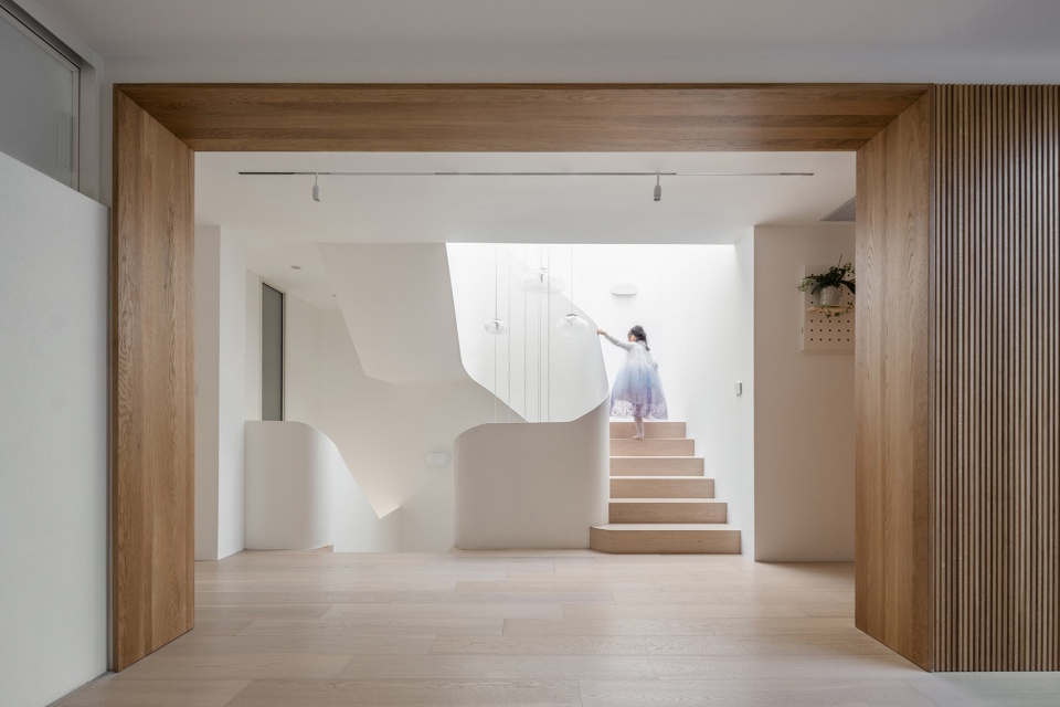 renovation of a houses atriums china by atelier dy