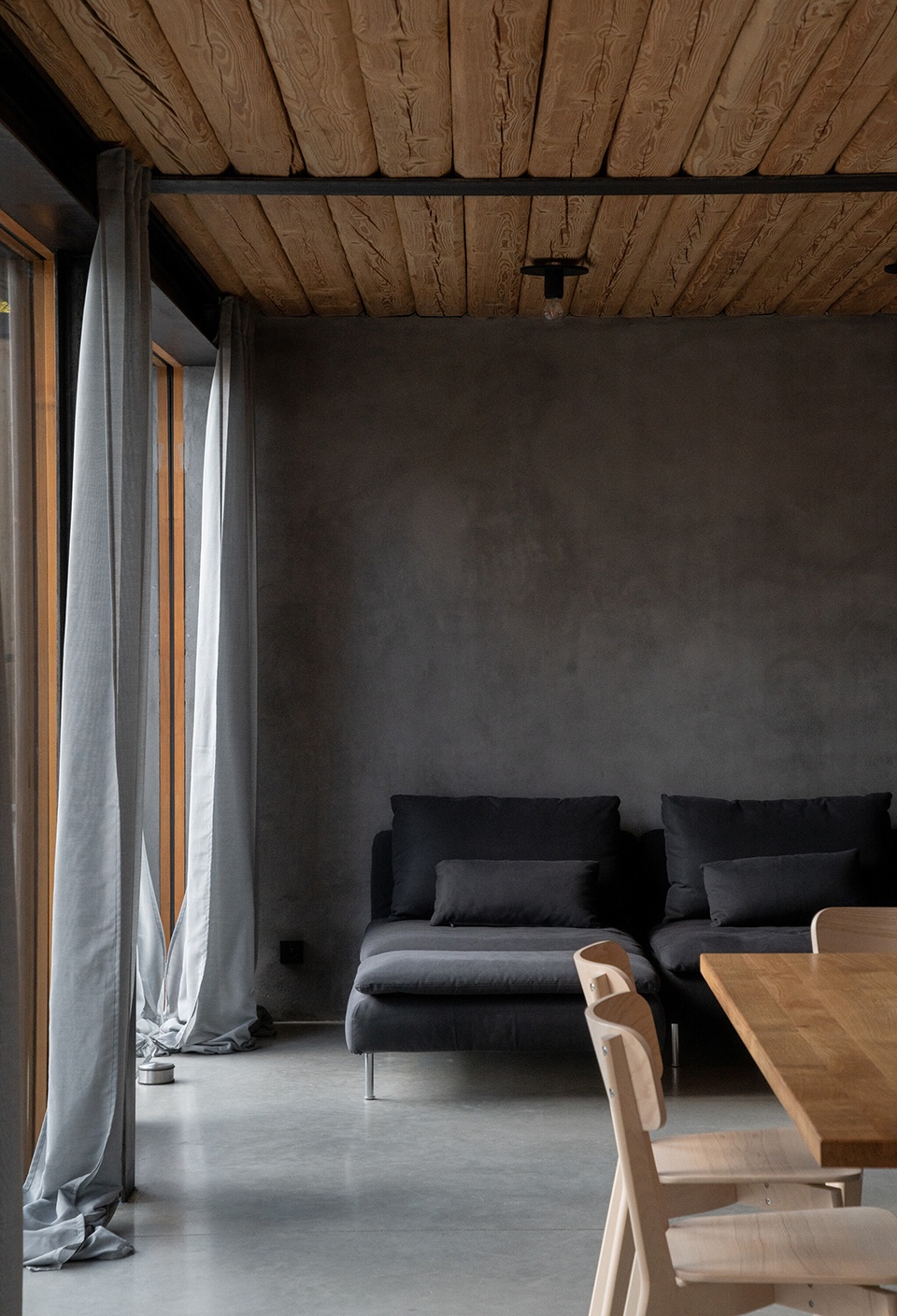 weekend house in bukovany by senaa architekti