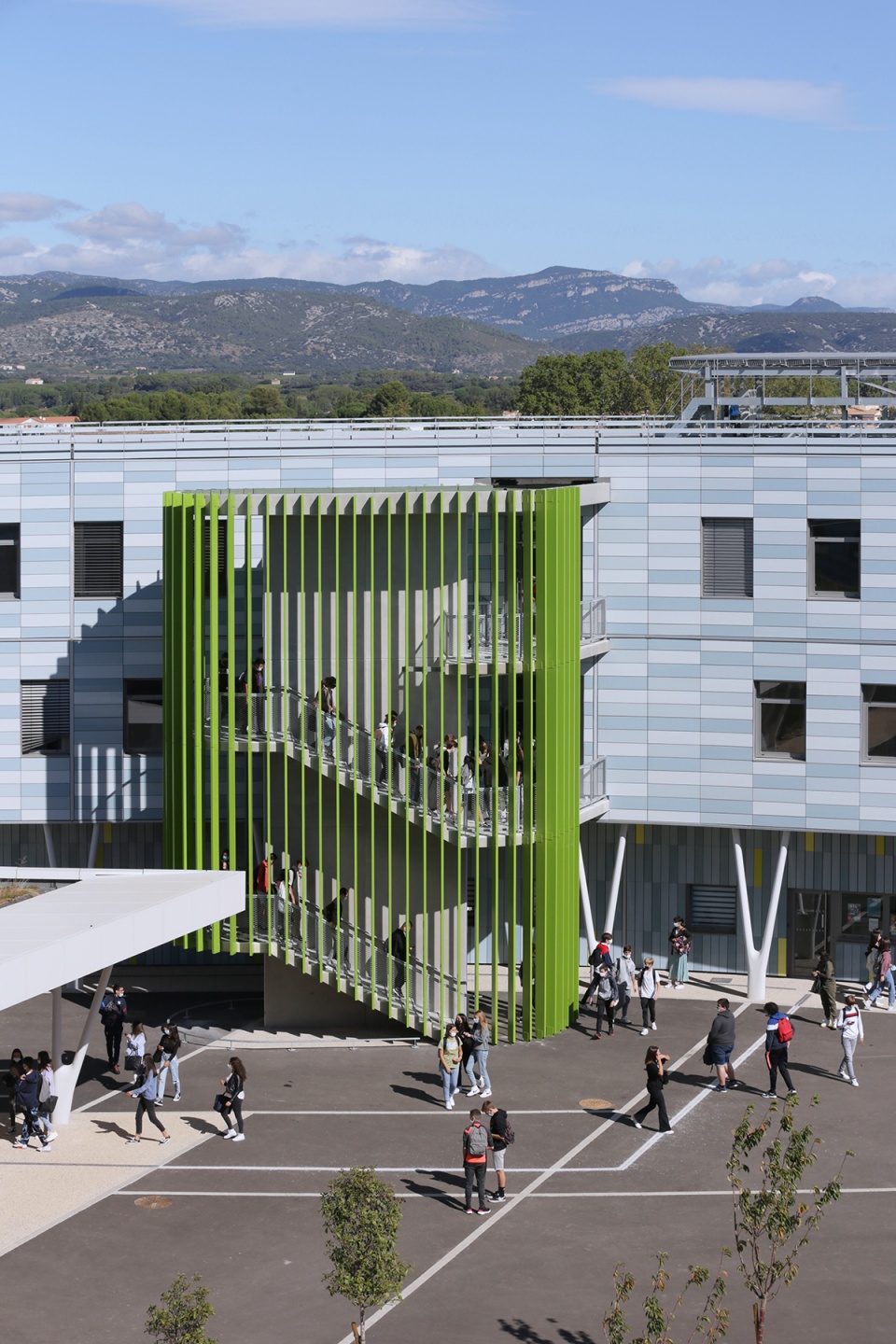 simone veil high school by hellin sebbag architectes associes