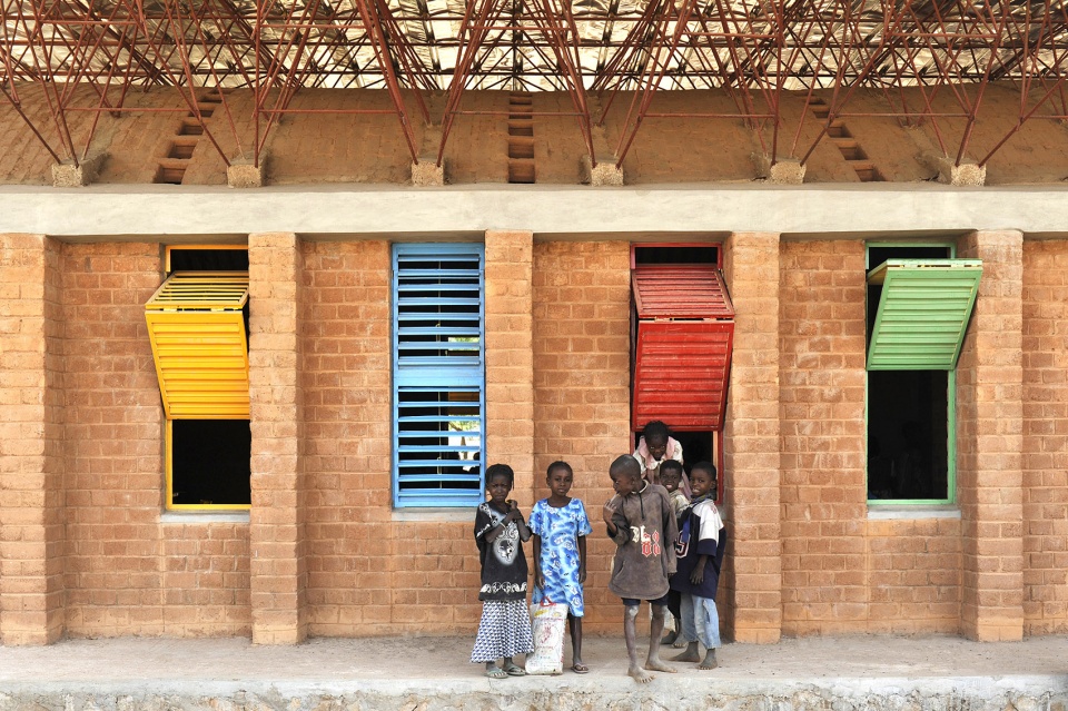 diebedo francis kere receives the 2022 pritzker architecture prize