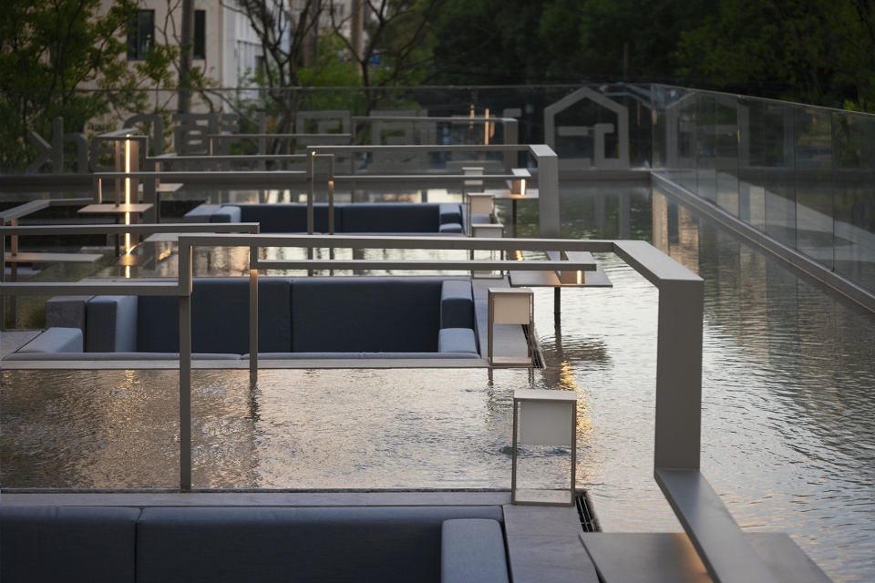 urban valley yanlord arcadia shanghai china by trop terrains open space