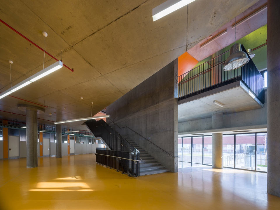 Aksemsettin Primary School by Uygur Architects