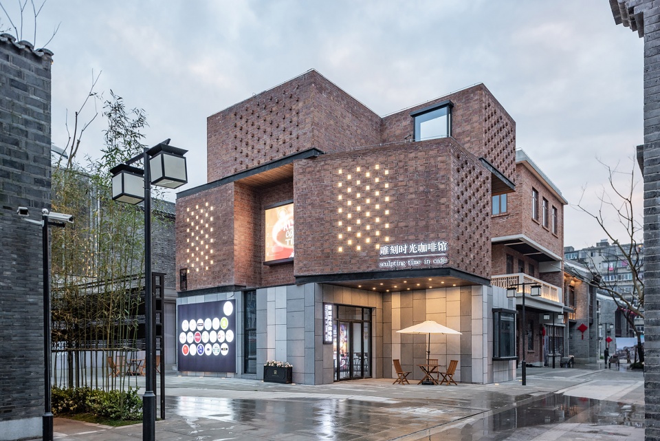nanchang sanyanjing historical block protection and transformation auxiliary line studio