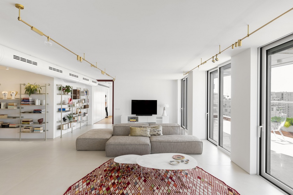 LV Penthouse studioDO