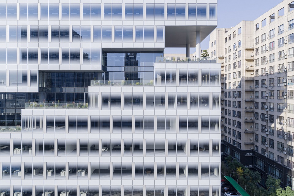 documentation of viewshine headquarters by fanhao meng gad x line