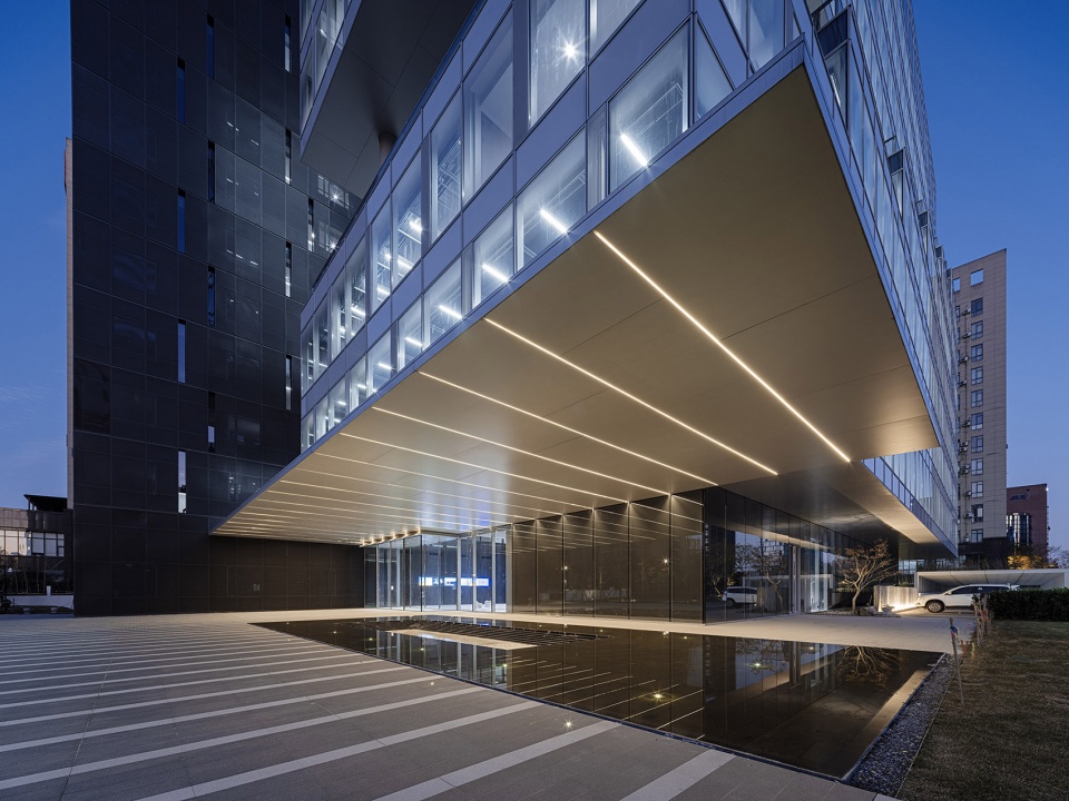 documentation of viewshine headquarters by fanhao meng gad x line
