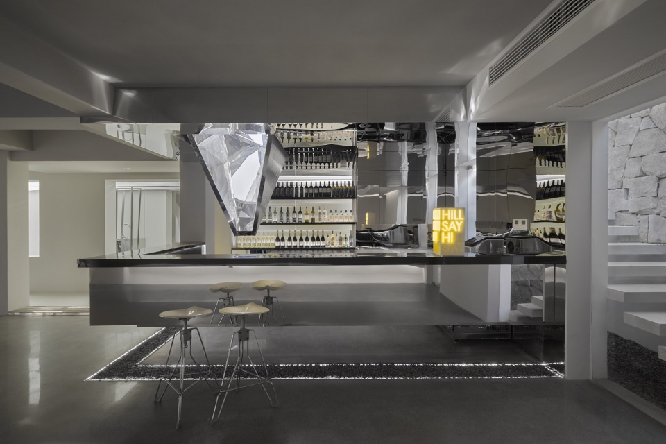 Hills Resort Living Art Gallery JK DESIGN STUDIO