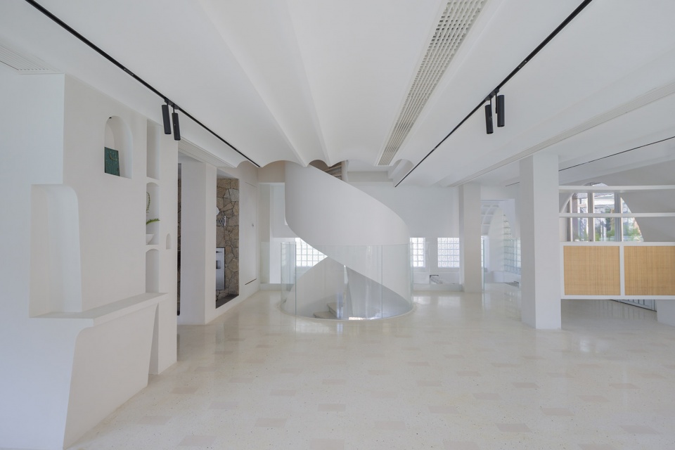 Hills Resort Living Art Gallery JK DESIGN STUDIO